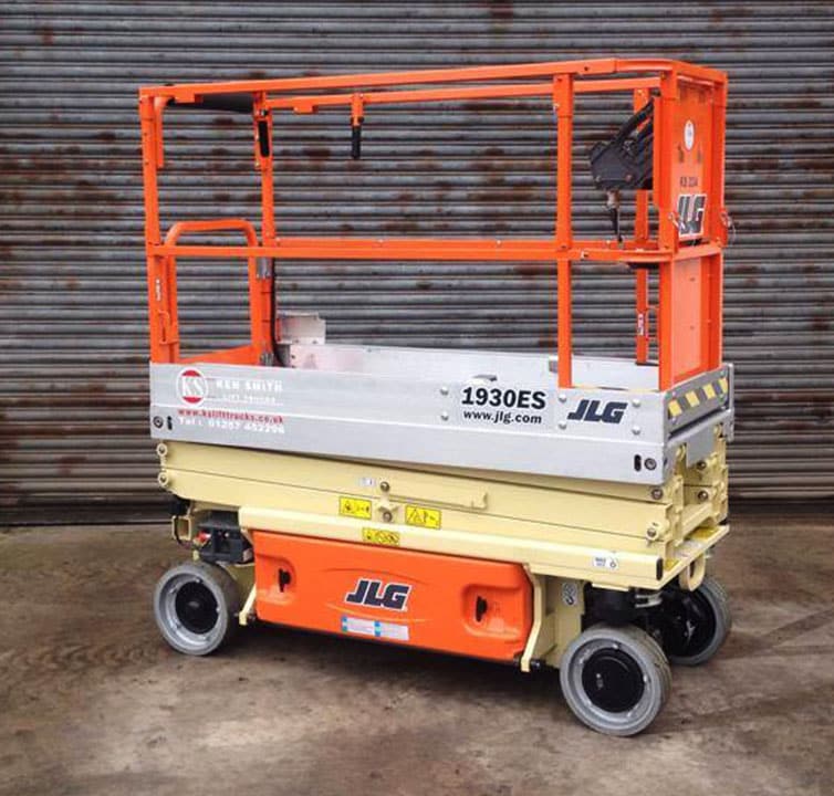 Scissor lift