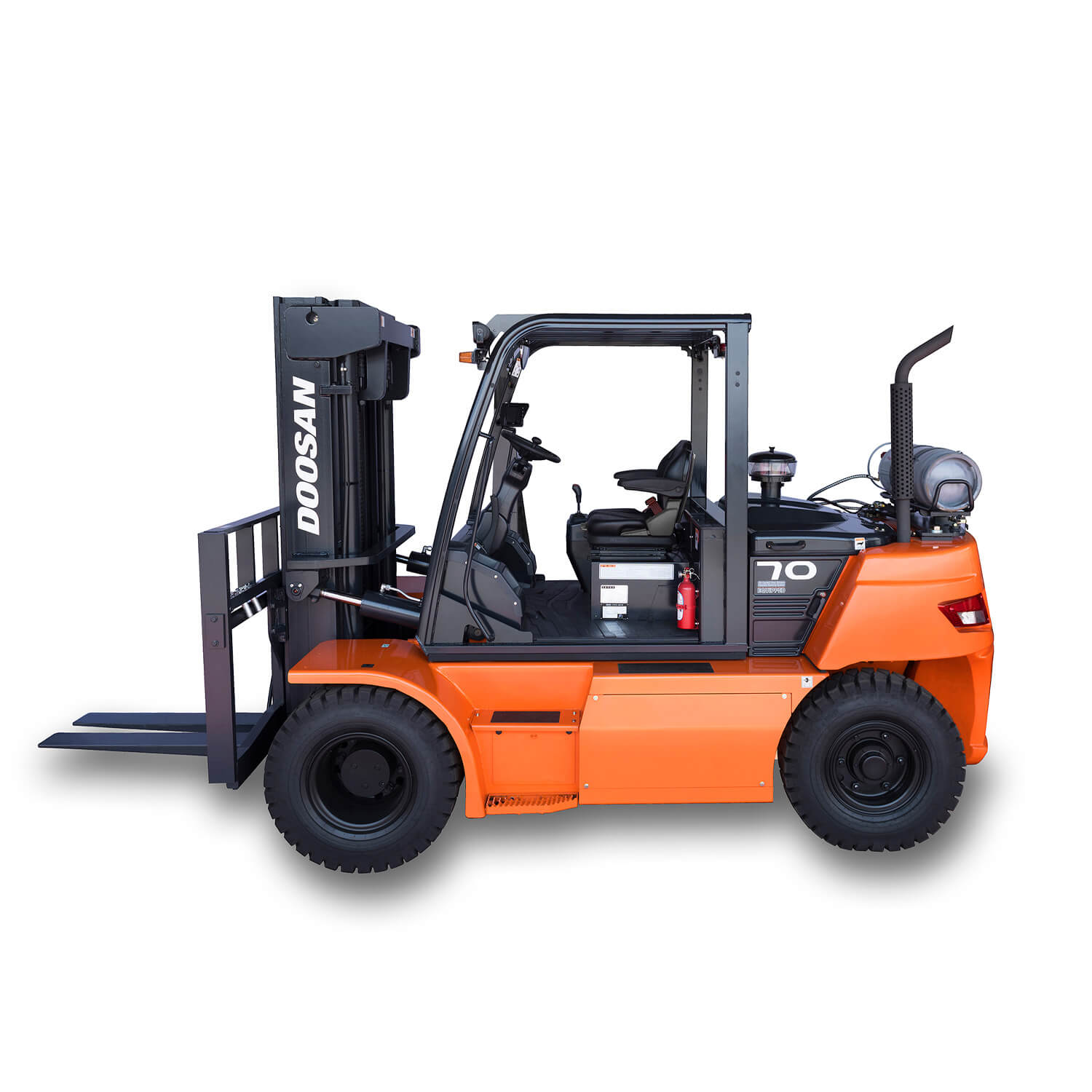 Side view of Doosan 7 series forklift truck