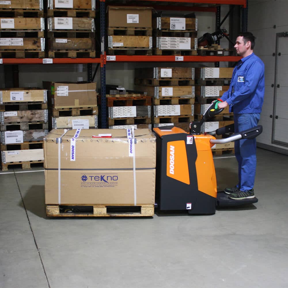 Doosan 1.8 – 5 Tonne Powered Pallet Trucks