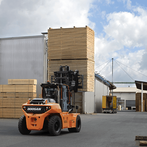 D160S-9 lifting pallets